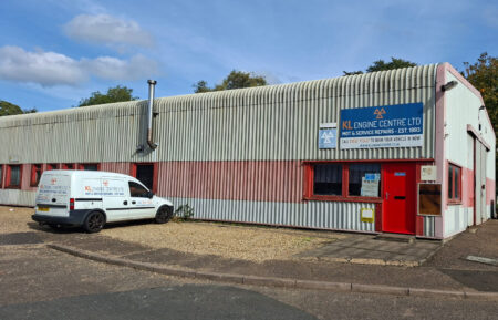 KL Engine Centre Garage Exterior Photo